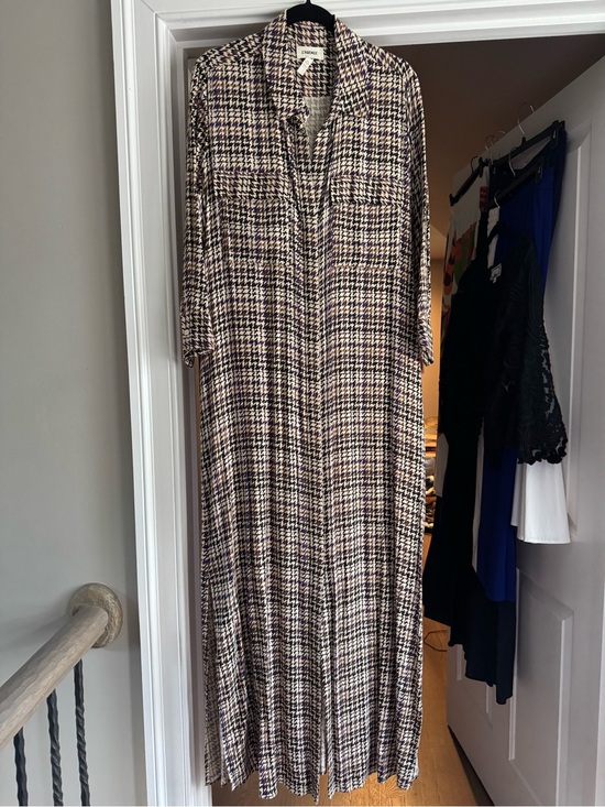 L'AGENCE Dresses & Skirts - L'AGENCE Checked Maxi Shirt Dress in Beige and Black